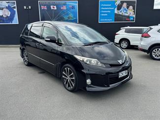 2015 Toyota Estima - Thumbnail