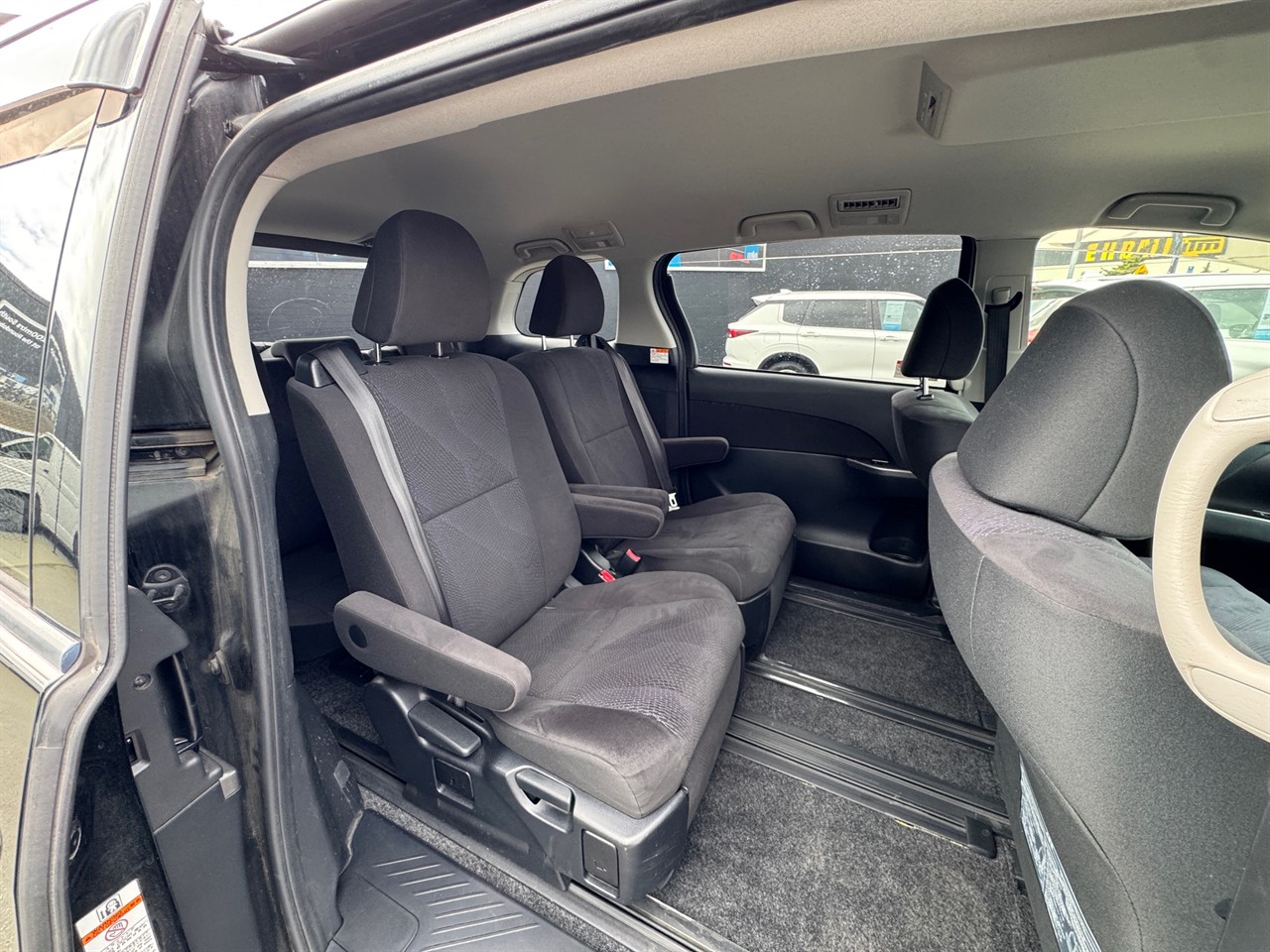 2015 Toyota Estima