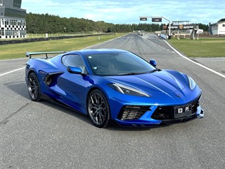 2022 Chevrolet Corvette - Thumbnail
