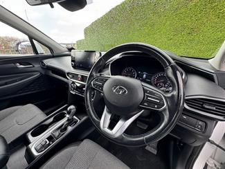 2021 Hyundai Santa Fe - Thumbnail