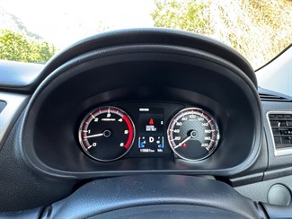2021 Mitsubishi Triton - Thumbnail