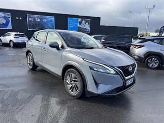 2023 Nissan Qashqai - Thumbnail