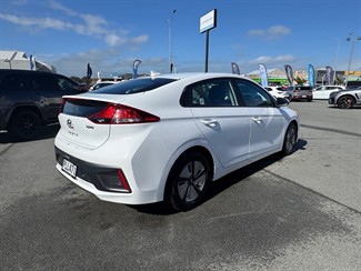 2022 HYUNDAI Ioniq - Thumbnail