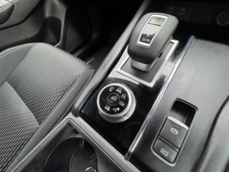 2023 Mitsubishi Outlander - Thumbnail