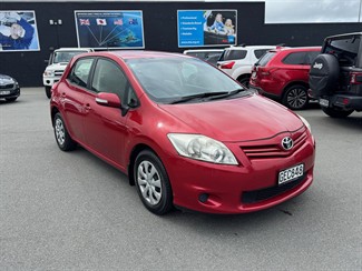 2011 Toyota Corolla - Thumbnail