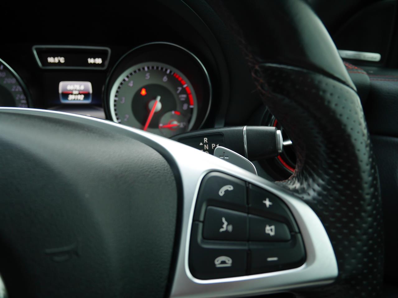 2016 Mercedes-Benz CLA250