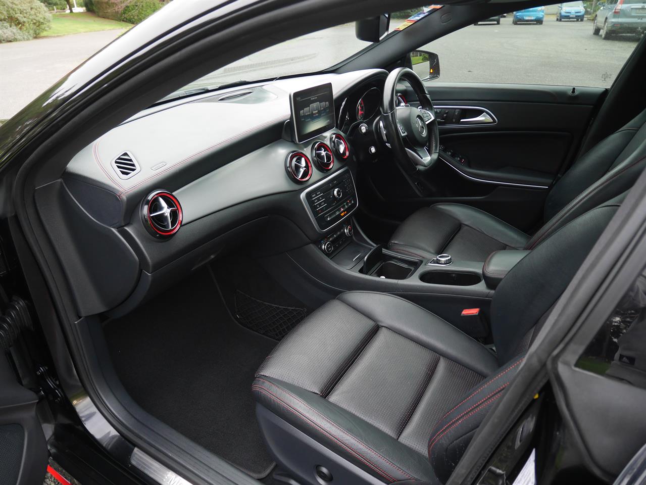 2016 Mercedes-Benz CLA250