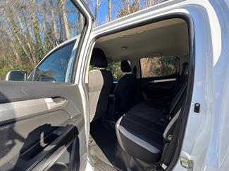 2016 Holden Colorado - Thumbnail