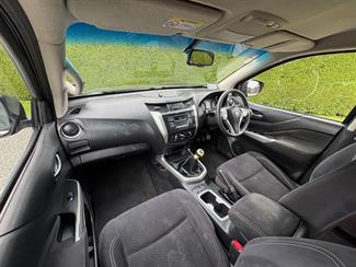 2016 Nissan Navara - Thumbnail
