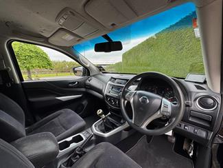 2016 Nissan Navara - Thumbnail