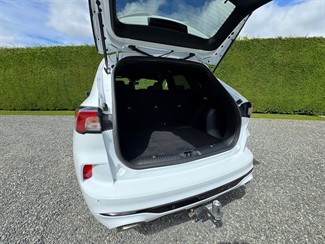 2022 Ford Escape - Thumbnail