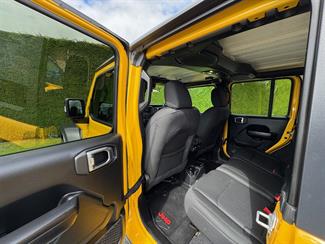 2020 Jeep Wrangler - Thumbnail