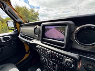 2020 Jeep Wrangler - Thumbnail