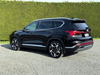 2021 Hyundai Santa Fe - Thumbnail