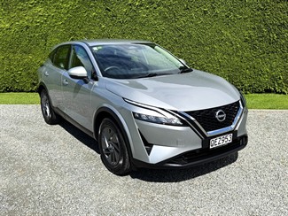 2023 Nissan Qashqai - Thumbnail