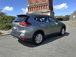 2022 Nissan X-Trail - Thumbnail