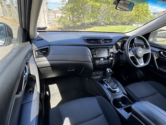 2022 Nissan X-Trail - Thumbnail