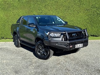 2024 Toyota Hilux - Thumbnail