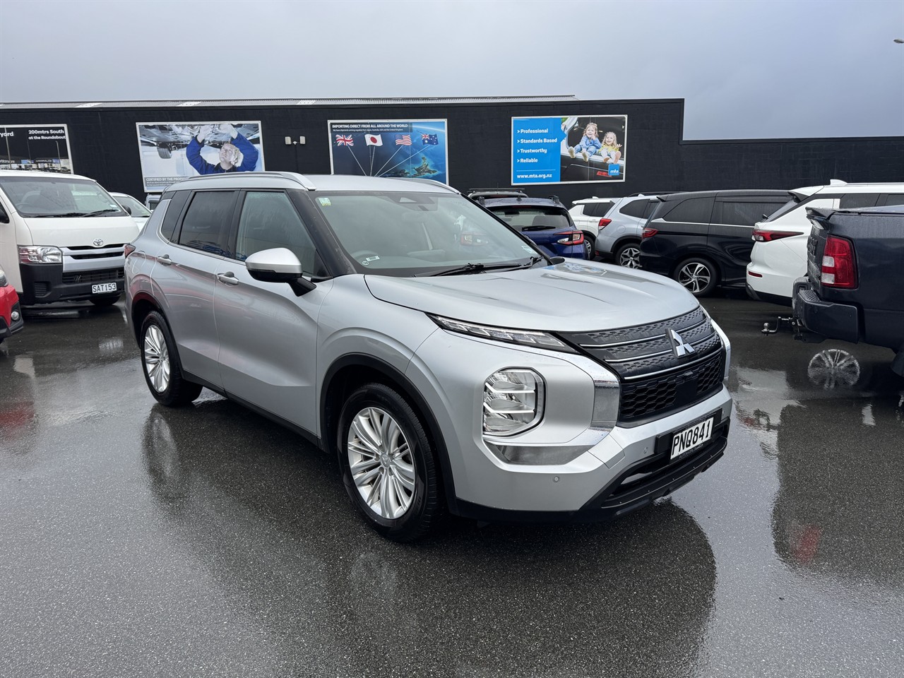 2022 Mitsubishi Outlander