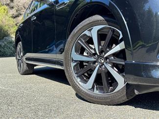 2023 Mazda CX-60 - Thumbnail