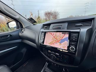 2022 Nissan Navara - Thumbnail
