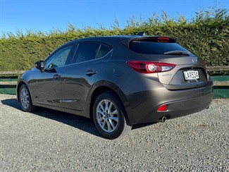 2014 Mazda Axela - Thumbnail