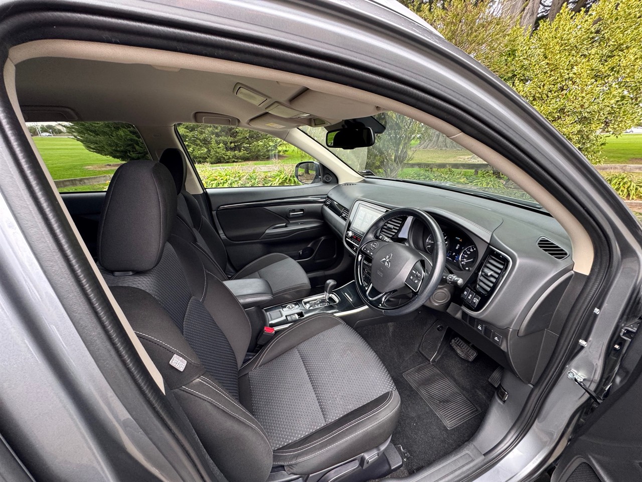 2022 Mitsubishi Outlander