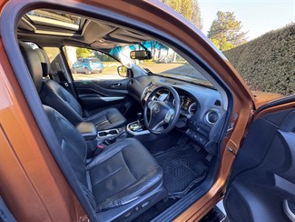 2015 NISSAN NAVARA - Thumbnail