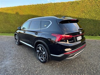 2021 Hyundai Santa Fe - Thumbnail