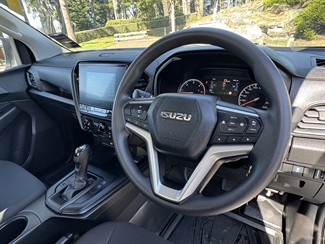 2024 Isuzu D-Max - Thumbnail