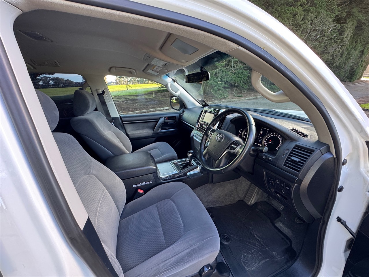 2018 Toyota Landcruiser