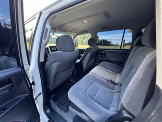 2018 Toyota Landcruiser - Thumbnail