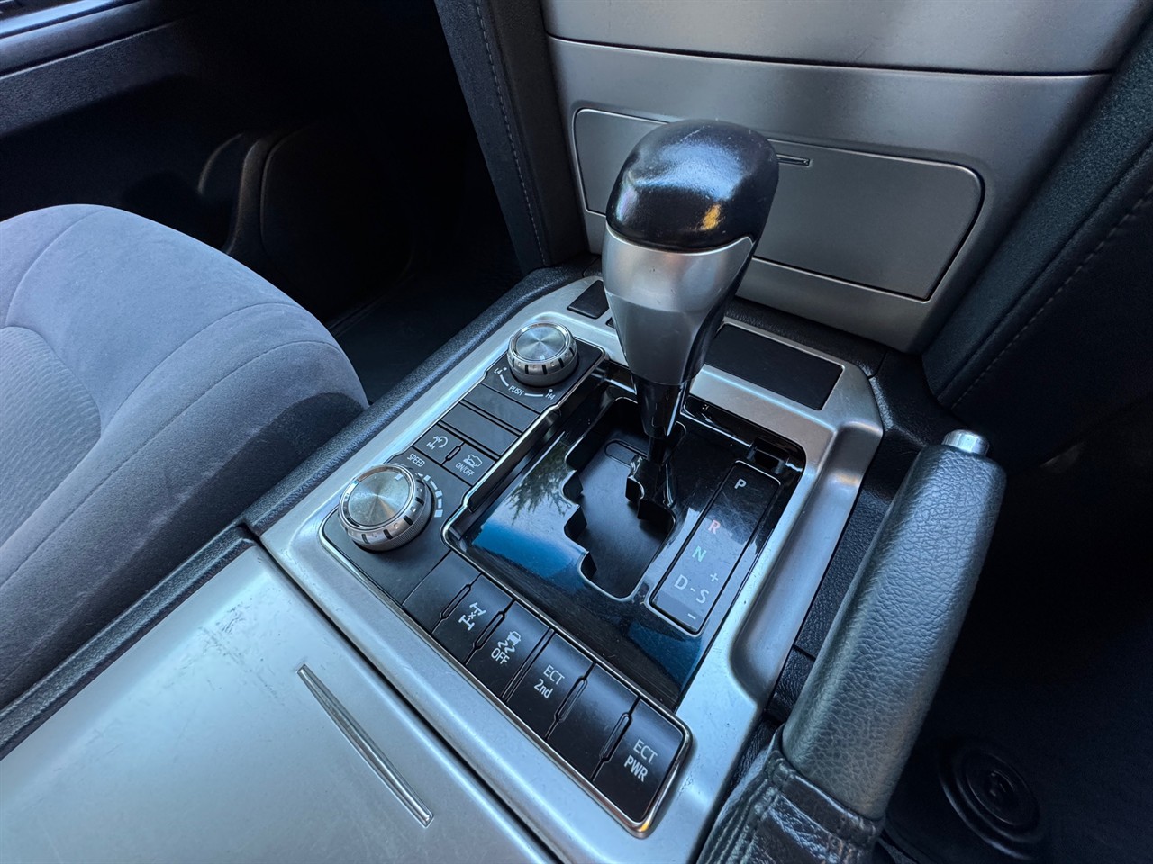 2018 Toyota Landcruiser