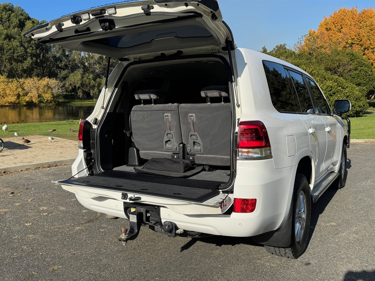 2018 Toyota Landcruiser