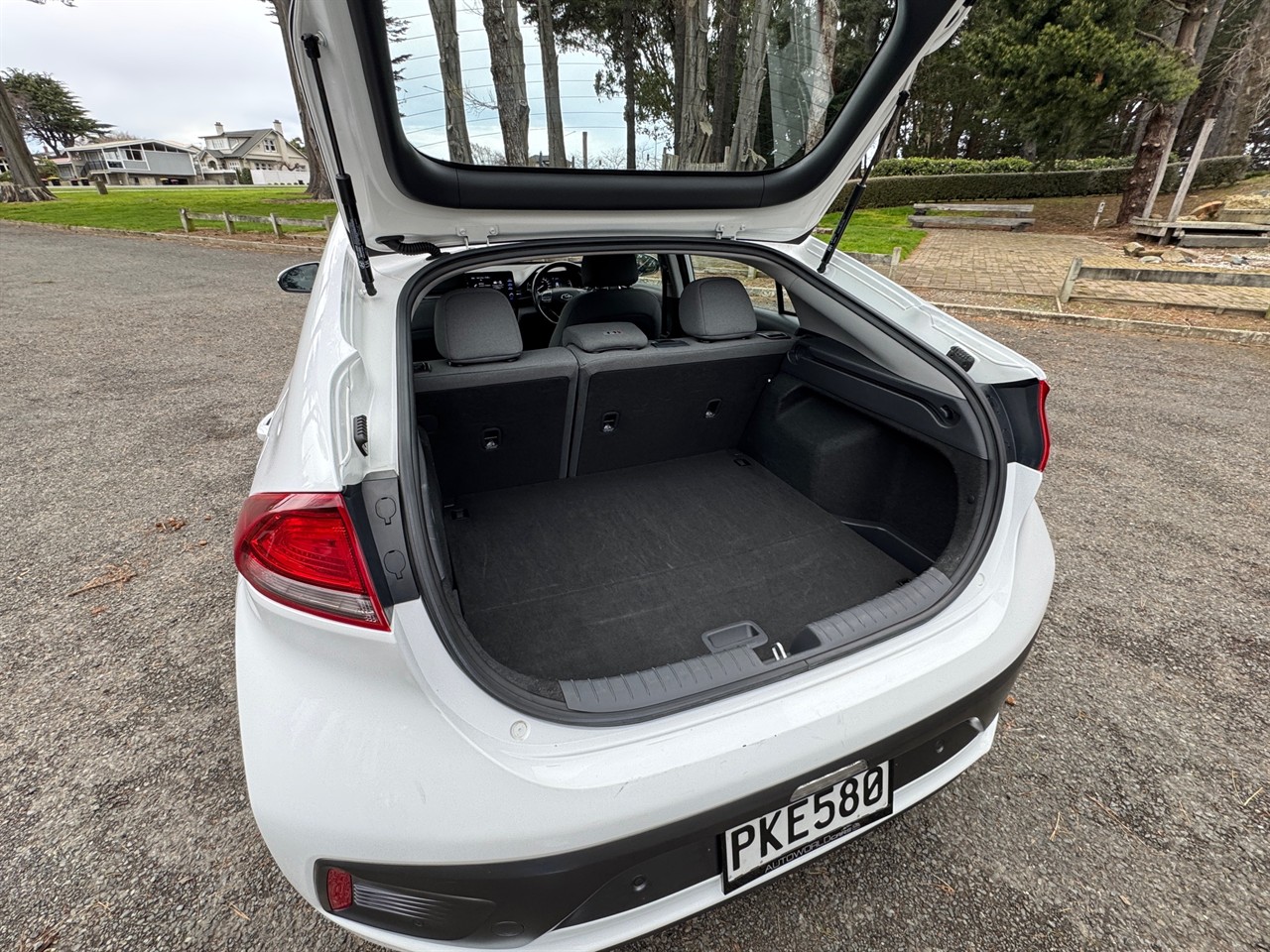2022 Hyundai Ioniq