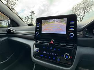 2022 Hyundai Ioniq - Thumbnail