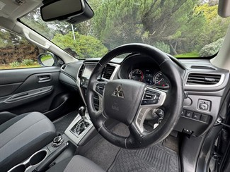 2019 Mitsubishi Triton - Thumbnail