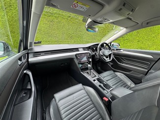 2021 Volkswagen Passat - Thumbnail