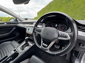 2021 Volkswagen Passat - Thumbnail