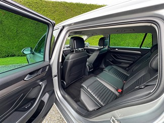 2021 Volkswagen Passat - Thumbnail