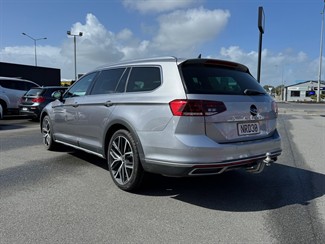 2021 Volkswagen Passat - Thumbnail