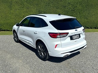 2023 Ford Escape - Thumbnail