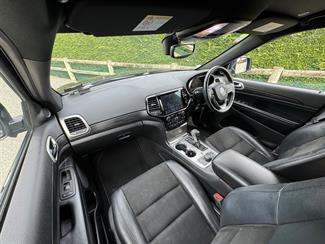 2019 JEEP Grand Cherokee - Thumbnail