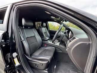 2019 JEEP Grand Cherokee - Thumbnail