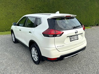 2021 Nissan X-Trail - Thumbnail
