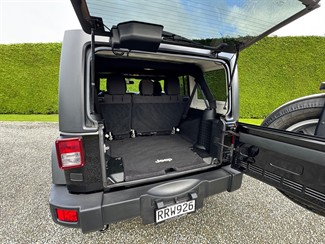 2017 Jeep Wrangler - Thumbnail