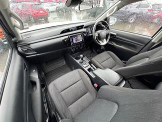2020 Toyota Hilux - Thumbnail