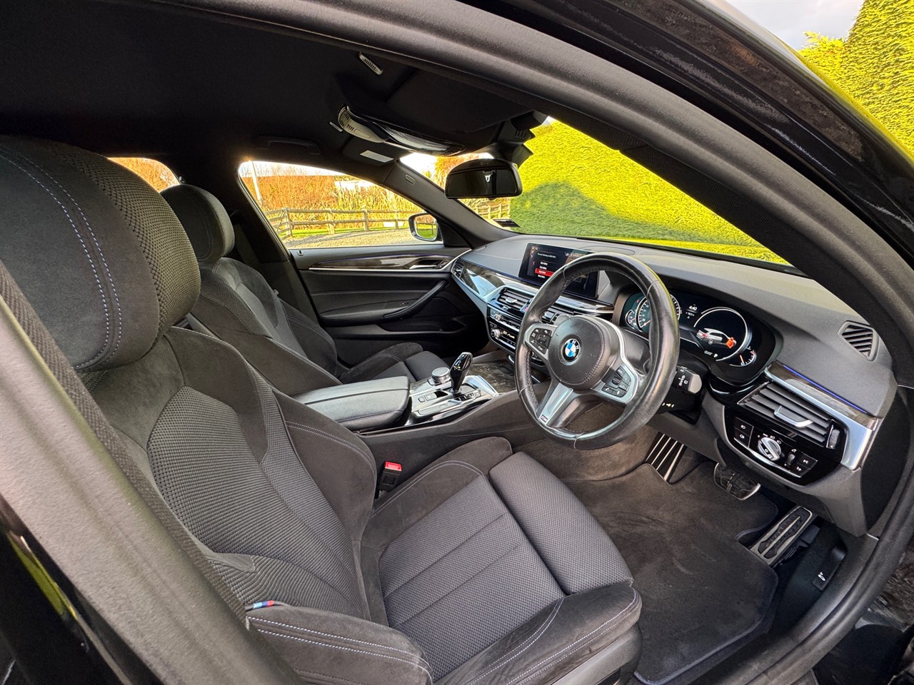 2018 BMW 523i