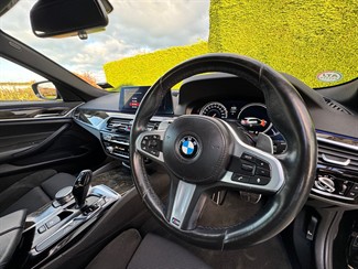 2018 BMW 523i - Thumbnail