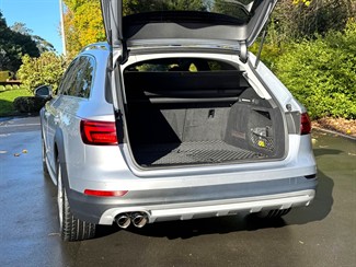 2017 Audi A4 - Thumbnail